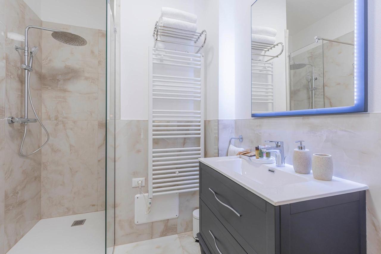 Crys: Rooms, Holiday, Business Verona Exterior foto