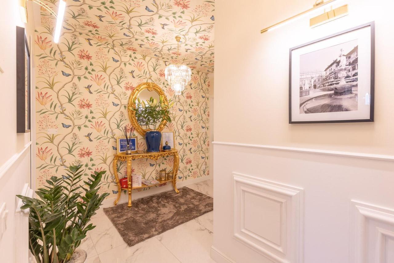 Crys: Rooms, Holiday, Business Verona Exterior foto